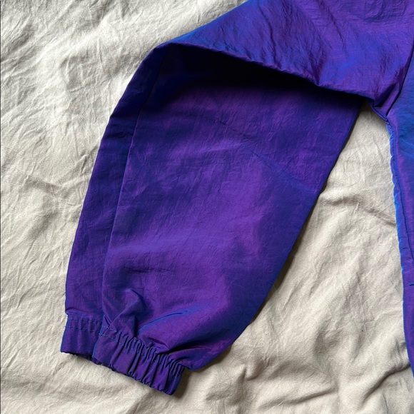 Vintage 90’s Kids Surf Style Retro Iridescent Purple Windbreaker - Picture 4 of 9
